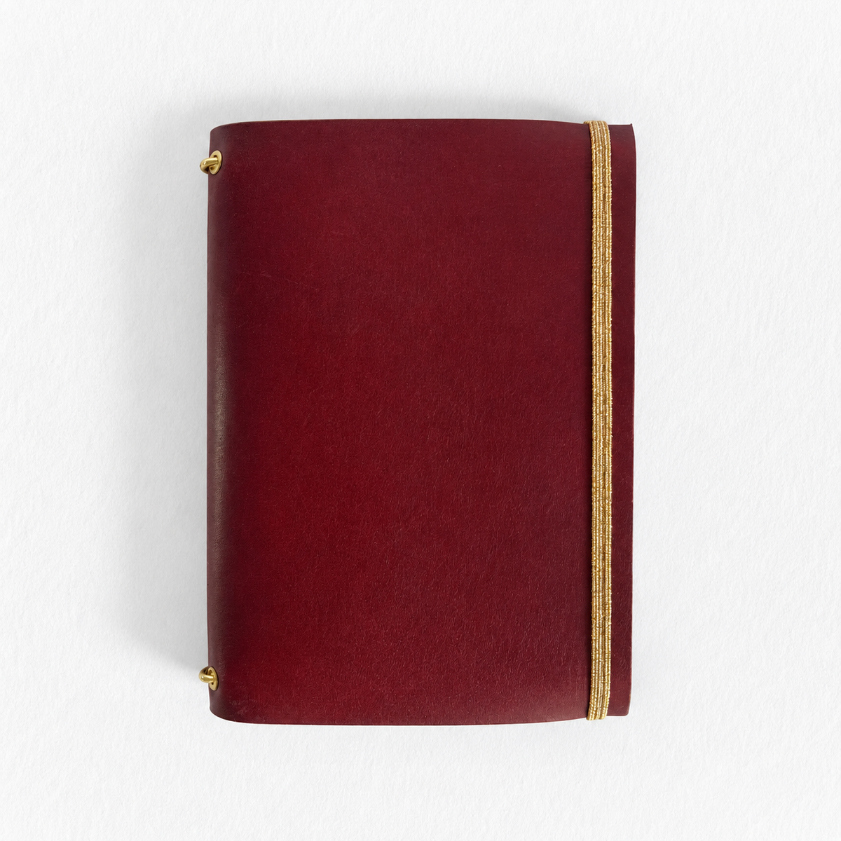 Carnet Armérie en cuir prune, de face