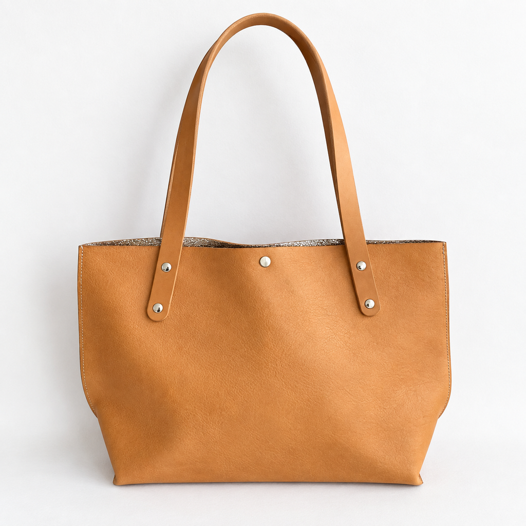 Cabas Dunes en cuir, version argent, de dos